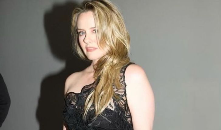 Who Is Alicia Silverstone? What Is Her Net Worth? 